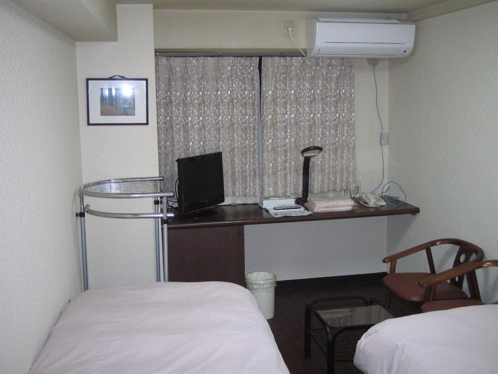 Hotel Sunplaza Rinkai Ōsaka